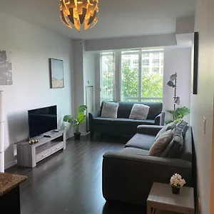 Executive 1 Bedroom Sleeps 2 Toronto